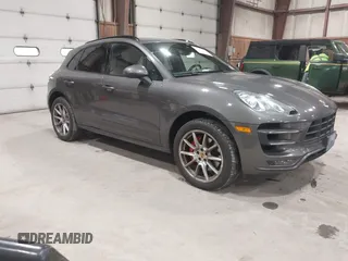 2015 Porsche Macan Turbo z VIN WP1AF2A52FLB92570, wystawiony jako IAAI lot #42323347 z przebiegiem 41 072 mil mil oraz . Historia ofert i sprzedaży dostępna na DreamBid. Obrazek 1.