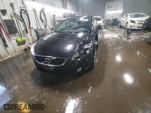 2013 Volvo C70 T5 with VIN YV1672MC6DJ138187, listed as a Copart auction lot 45564525 with 168,861 mi miles and Salvage Title. Bid and sale history available at carsss.com. Image 13.