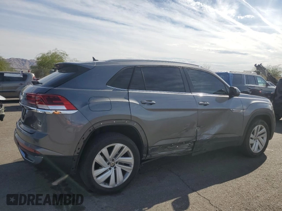 2021 Volkswagen Atlas SE with VIN 1V2HE2CA6MC215129, listed as a Copart auction lot 75023114 with 34,861 mi miles and Salvage title. Bid and sale history available at DreamBid. Image 3.