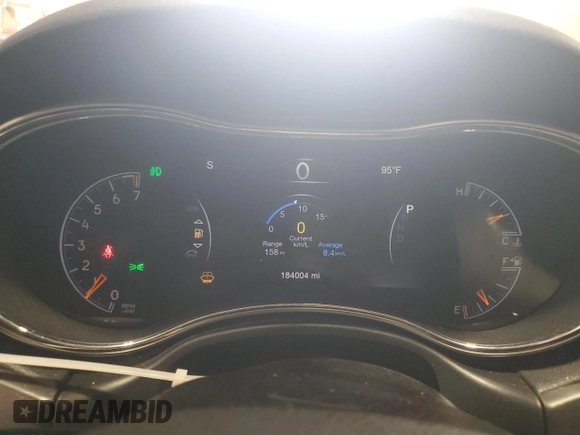 2017 Jeep Grand Cherokee Altitude with VIN 1C4RJFAG9HC772705, listed as a Copart auction lot 61562925 with 184,004 mi miles and Salvage title. Bid and sale history available at DreamBid. Image 9.