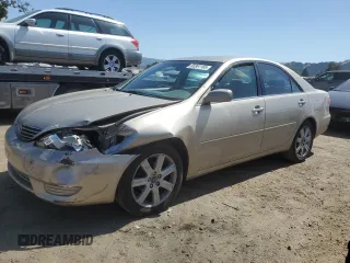 2005 Toyota Camry STD z VIN 4T1BE32K05U396288, wystawiony jako Copart lot #58361185 z przebiegiem 227 110 mil mil oraz Szkoda całkowita • Salvage title. Historia ofert i sprzedaży dostępna na DreamBid. Obrazek 1.