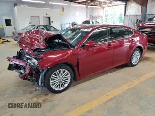 2014 Lexus ES 330 z VIN JTHBK1GG8E2151061, wystawiony jako Copart lot #57664285 z przebiegiem Nie podano mil oraz Szkoda całkowita • Salvage title. Historia ofert i sprzedaży dostępna na DreamBid. Obrazek 1.