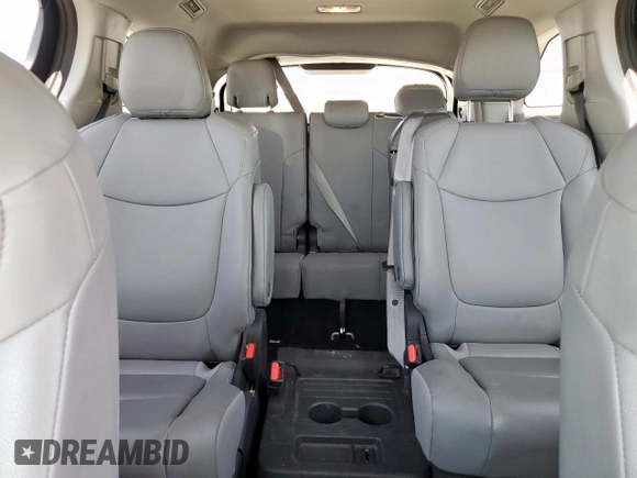 2022 Toyota Sienna XLE with VIN 5TDYRKEC5NS105998, listed as a Copart auction lot 51321465 with 60,232 mi miles and Salvage Title. Bid and sale history available at carsss.com. Image 10.