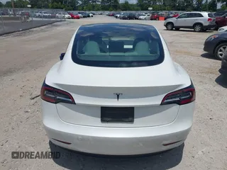 2023 Tesla Model 3 с VIN 5YJ3E1EA0PF483099, выставлен на аукционе IAAI как лот 42545197 с пробегом 72 592 миль миль и . История ставок и продаж доступна на DreamBid. Изображение 16.