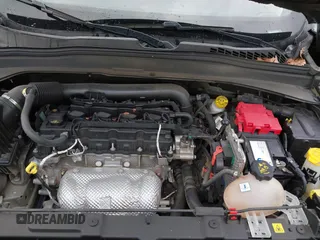 2021 Jeep Renegade Latitude with VIN ZACNJDBB1MPN30757, listed as a IAAI auction lot 41956032 with 29,016 mi miles and . Bid and sale history available at DreamBid. Image 10.