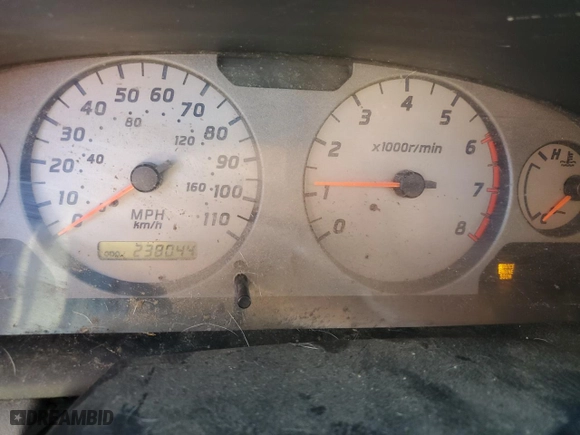 2001 Nissan Xterra XE with VIN 5N1ED28T11C565485, listed as a Copart auction lot 87490404 with 238,044 mi miles and Salvage Title. Bid and sale history available at carsss.com. Image 9.