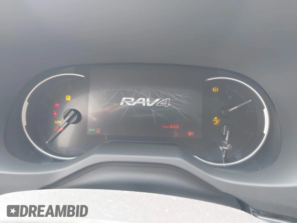 2025 Toyota RAV4 XLE Premium with VIN 2T3C1RFV9SC323495, listed as a IAAI auction lot 42136805 with 947 mi miles and . Bid and sale history available at DreamBid. Image 15.
