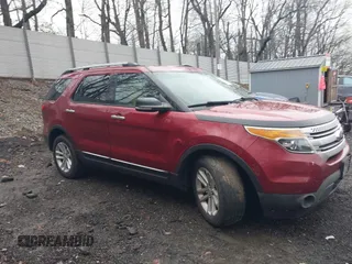 2013 Ford Explorer XLT with VIN 1FM5K8D85DGA47144, listed as a IAAI auction lot 42009829 with 215,192 mi miles and . Bid and sale history available at carsss.com. Image 13.