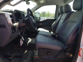 2023 Ford F-250 XL z VIN 1FTBF2BA4PEE00455, wystawiony jako Copart lot #52188595 z przebiegiem Nie podano mil oraz Szkody całkowita. Historia ofert i sprzedaży dostępna na DreamBid. Obrazek 7.