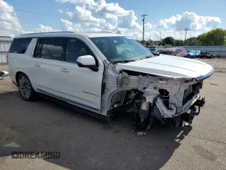 2023 GMC Yukon XL Denali Ultimate with VIN 1GKS2KKL4PR133859, listed as a Copart auction lot 69784714 with 50,690 mi miles and Salvage Title. Bid and sale history available at carsss.com. Image 4.