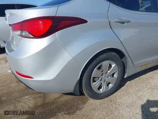 2016 Hyundai Elantra SE with VIN KMHDH4AE3GU529999, listed as a IAAI auction lot 41932413 with 171,360 mi miles. Bid and sale history available at carsss.com. Image 19.