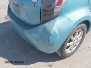 2013 Toyota Prius One z VIN JTDKDTB38D1039697, wystawiony jako IAAI lot #42378154 z przebiegiem 177 044 mil mil oraz . Historia ofert i sprzedaży dostępna na DreamBid. Obrazek 18.