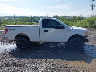 2014 Ford F-150 XL с VIN 1FTMF1EM5EFC18599, выставлен на аукционе IAAI как лот 42438040 с пробегом 193 033 миль миль и . История ставок и продаж доступна на DreamBid. Изображение 14.