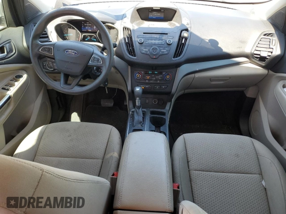 2017 Ford Escape SE z VIN 1FMCU0G9XHUC38315, wystawiony jako Copart lot #50998095 z przebiegiem 81 110 mil mil oraz Czysty tytuł • Clean title. Historia ofert i sprzedaży dostępna na DreamBid. Obrazek 8.