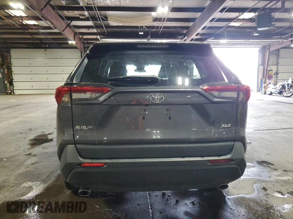 2022 Toyota RAV4 XLE Premium with VIN 2T3C1RFV3NC189846, listed as a Copart auction lot 81810294 with 55,408 mi miles and Salvage title. Bid and sale history available at DreamBid. Image 6.
