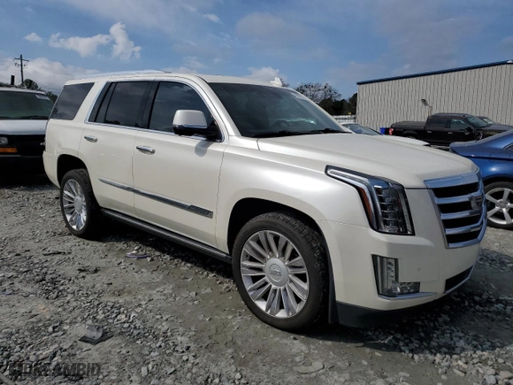 2015 Cadillac Escalade Premium with VIN 1GYS3NKJ8FR598839, listed as a Copart auction lot 49067055 with 191,652 mi miles and Clean Title. Bid and sale history available at carsss.com. Image 4.