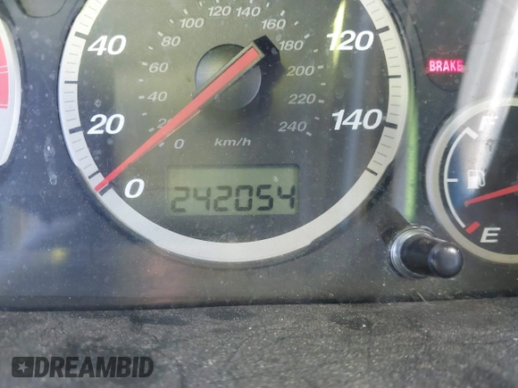2002 Honda CR-V EX with VIN JHLRD78832C026918, listed as a IAAI auction lot 41600006 with 242,054 mi miles. Bid and sale history available at carsss.com. Image 15.