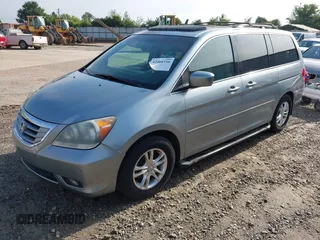 2008 Honda Odyssey Touring с VIN 5FNRL38828B083308, выставлен на аукционе IAAI как лот 42466546 с пробегом 209 059 миль миль и . История ставок и продаж доступна на DreamBid. Изображение 2.