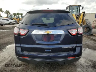 2015 Chevrolet Traverse LS z VIN 1GNKRFED6FJ113457, wystawiony jako Copart lot #55216895 z przebiegiem Nie podano mil oraz Szkoda całkowita • Salvage title. Historia ofert i sprzedaży dostępna na DreamBid. Obrazek 6.