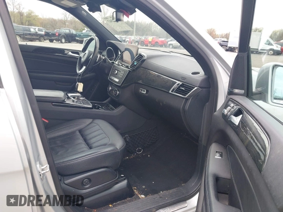 2017 Mercedes-Benz GLS 450 с VIN 4JGDF6EE8HA832064, выставлен на аукционе IAAI как лот 42016947 с пробегом 141 574 миль миль и . История ставок и продаж доступна на DreamBid. Изображение 5.