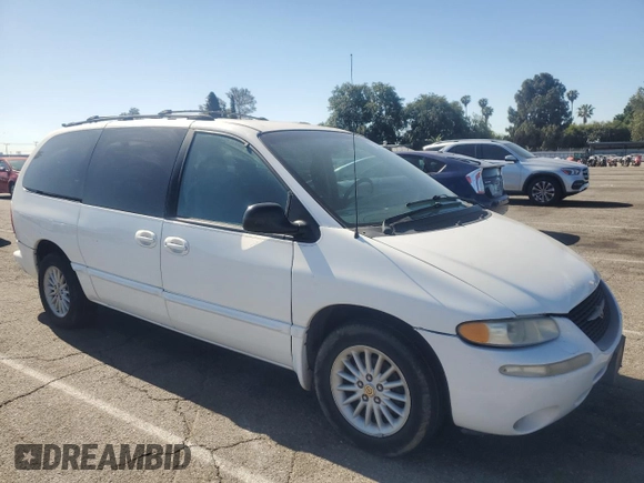 2000 Chrysler Town & Country LX z VIN 1C4GP44R9YB793616, wystawiony jako Copart lot #55903065 z przebiegiem 50 987 mil mil oraz Czysty tytuł • Clean title. Historia ofert i sprzedaży dostępna na DreamBid. Obrazek 4.