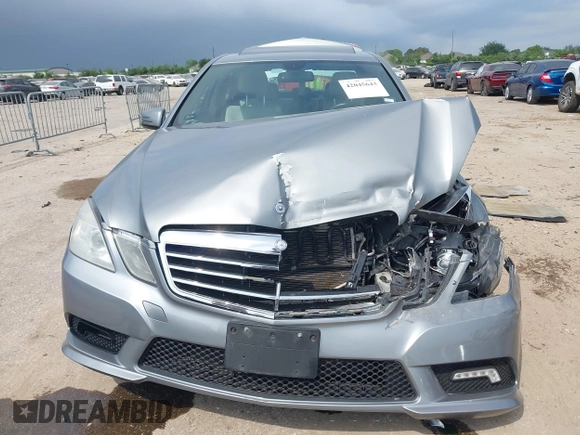 2011 Mercedes-Benz E-Class E 350 Luxury with VIN WDDHF5GB9BA382151, listed as a IAAI auction lot 42045643 with 120,535 mi miles. Bid and sale history available at carsss.com. Image 11.