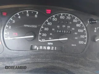 2000 Ford Explorer XLS z VIN 1FMZU62X3YUB73486, wystawiony jako IAAI lot #42542833 z przebiegiem 241 572 mil mil oraz . Historia ofert i sprzedaży dostępna na DreamBid. Obrazek 7.