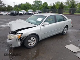 2000 Toyota Avalon XL with VIN 4T1BF28BXYU038831, listed as a IAAI auction lot 42319105 with 139,904 mi miles and . Bid and sale history available at DreamBid. Image 2.