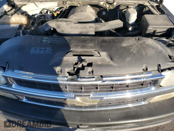 2005 Chevrolet Suburban LS with VIN 3GNEC16ZX5G176881, listed as a Copart auction lot 80467894 with 203,283 mi miles and Salvage title. Bid and sale history available at DreamBid. Image 14.