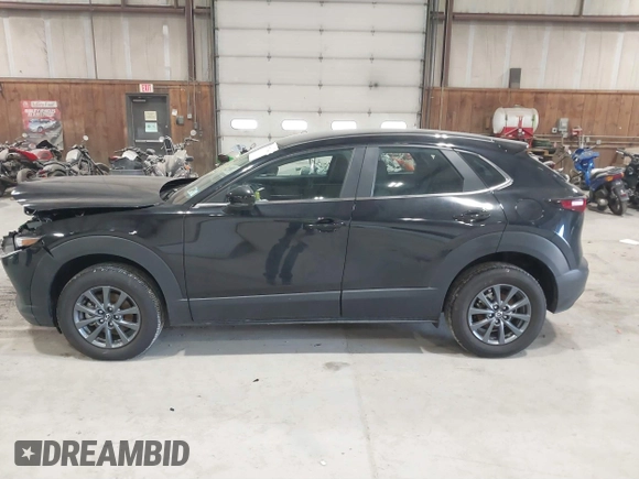 2024 Mazda CX-30 2.5 S with VIN 3MVDMBAM2RM719794, listed as a IAAI auction lot 41773464 with 3,031 mi miles. Bid and sale history available at carsss.com. Image 14.