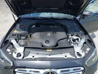 2023 Mercedes-Benz E-Class E 450 with VIN W1KZH6AB5PB181314, listed as a IAAI auction lot 42015789 with 27,149 mi miles. Bid and sale history available at carsss.com. Image 10.