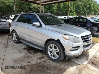 2013 Mercedes-Benz M 350 with VIN 4JGDA5JB8DA240906, listed as a Copart auction lot 60543585 with 156,780 mi miles and Clean title. Bid and sale history available at DreamBid. Image 4.