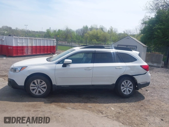2016 Subaru Outback 2.5i Premium with VIN 4S4BSADC1G3202007, listed as a IAAI auction lot 42106507 with 63,046 mi miles. Bid and sale history available at carsss.com. Image 14.
