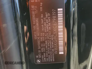 2012 BMW M3 z VIN WBSKG9C5XCE798197, wystawiony jako Copart lot #67197024 z przebiegiem Nie podano mil oraz Szkody całkowita. Historia ofert i sprzedaży dostępna na DreamBid. Obrazek 12.
