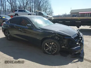 2015 Infiniti Q50 Premium with VIN JN1BV7AR2FM420542, listed as a IAAI auction lot 41787473 with 83,955 mi miles. Bid and sale history available at carsss.com. Image 1.