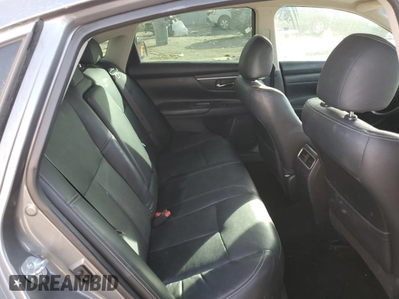 2016 Nissan Altima SL z VIN 1N4BL3AP1GC267661, wystawiony jako Copart lot #84277104 z przebiegiem 122 527 mil mil oraz Szkoda całkowita • Salvage title. Historia ofert i sprzedaży dostępna na DreamBid. Obrazek 11.
