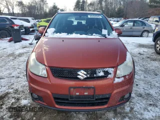 2011 Suzuki SX4 Crossover with VIN JS2YB5A31B6302292, listed as a Copart auction lot 89359945 with 131,061 mi miles and Clean Title. Bid and sale history available at carsss.com. Image 5.