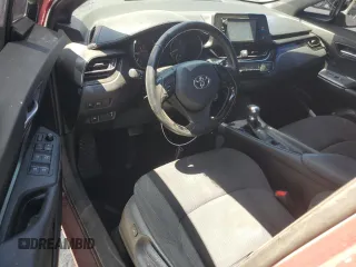 2018 Toyota C-HR XLE with VIN NMTKHMBX5JR059979, listed as a Copart auction lot 53286185 with 39,054 mi miles and Clean Title. Bid and sale history available at carsss.com. Image 8.