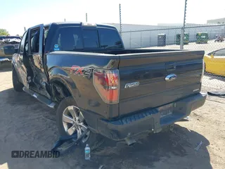 2012 Ford F-150 XL z VIN 1FTFW1CF5CFC54979, wystawiony jako IAAI lot #40474929 z przebiegiem 190 736 mil mil oraz . Historia ofert i sprzedaży dostępna na DreamBid. Obrazek 3.