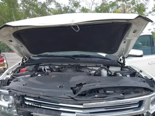 2015 Chevrolet Suburban LTZ with VIN 1GNSKKKC4FR687923, listed as a IAAI auction lot 42192062 with 139,873 mi miles and . Bid and sale history available at DreamBid. Image 10.