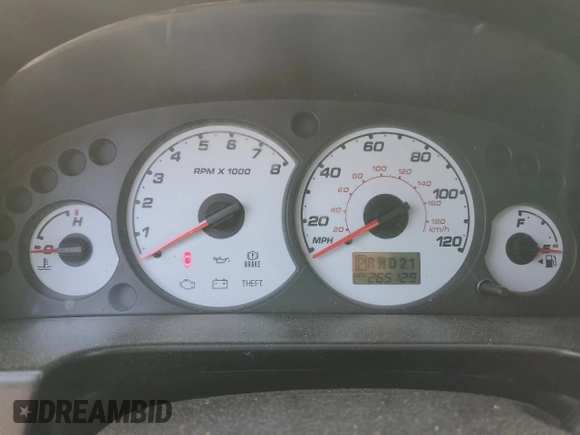 2001 Ford Escape XLT with VIN 1FMCU04181KF62444, listed as a Copart auction lot 55272615 with 265,129 mi miles and Salvage title. Bid and sale history available at DreamBid. Image 9.