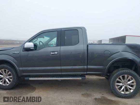2015 Ford F-150 XLT with VIN 1FTFX1EF1FFB62489, listed as a IAAI auction lot 41503088 with 133,658 mi miles. Bid and sale history available at carsss.com. Image 15.