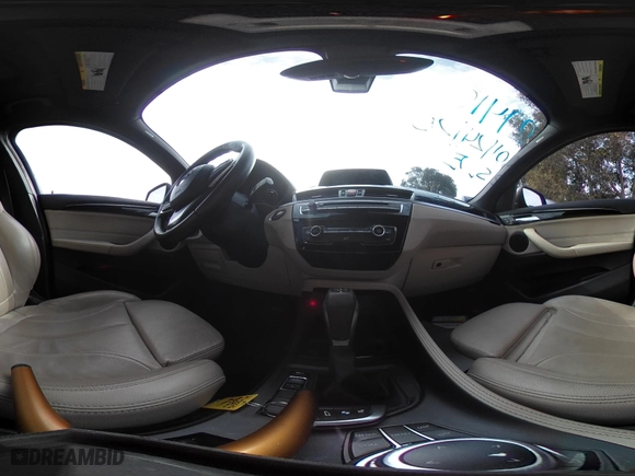 2018 BMW X1 sDrive28i with VIN WBXHU7C39J5L07129, listed as a IAAI auction lot 41472014 with 56,486 mi miles. Bid and sale history available at carsss.com. Image 19.