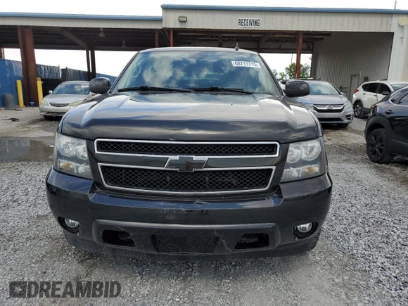 2010 Chevrolet Tahoe LTZ with VIN 1GNUKCE01AR127365, listed as a Copart auction lot 60711715 with 151,962 mi miles and Salvage title. Bid and sale history available at DreamBid. Image 5.