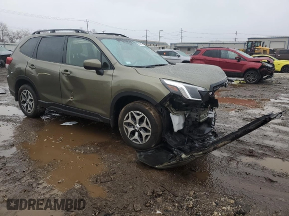 2024 Subaru Forester Premium with VIN JF2SKADC7RH516871, listed as a Copart auction lot 47530275 with 0 mi miles and Salvage Title. Bid and sale history available at carsss.com. Image 4.
