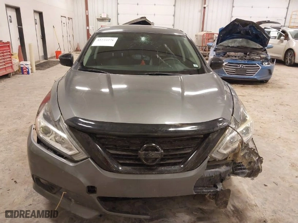 2018 Nissan Altima 2.5 S with VIN 1N4AL3AP7JC160276, listed as a IAAI auction lot 41544276 with 103,785 mi miles. Bid and sale history available at carsss.com. Image 12.