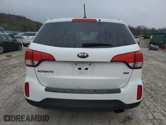2015 Kia Sorento LX with VIN 5XYKTCA68FG595090, listed as a Copart auction lot 52178005 with 174,032 mi miles and Salvage Title. Bid and sale history available at carsss.com. Image 6.