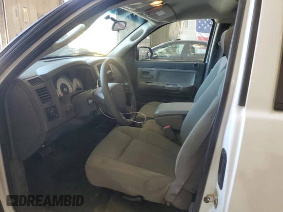 2006 Dodge Dakota SLT with VIN 1D7HW42K96S579208, listed as a Copart auction lot 71699414 with 178,506 mi miles and Clean Title. Bid and sale history available at DreamBid. Image 7.