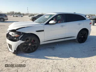 2021 Jaguar F-Pace R-Dynamic S z VIN SADCT2FU5MA681304, wystawiony jako Copart lot #43956495 z przebiegiem 28 466 mil mil oraz Szkoda całkowita • Salvage title. Historia ofert i sprzedaży dostępna na DreamBid. Obrazek 1.