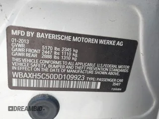 2013 BMW 5 Series 528i xDrive z VIN WBAXH5C50DD109923, wystawiony jako IAAI lot #42328644 z przebiegiem 129 764 mil mil oraz . Historia ofert i sprzedaży dostępna na DreamBid. Obrazek 9.